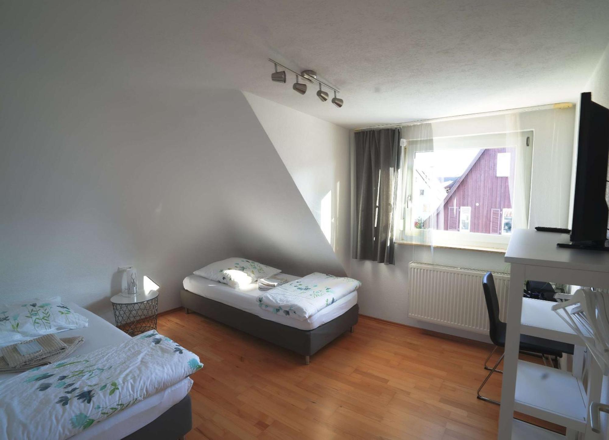 Fewo Reutlingen Heinestrasse Room photo