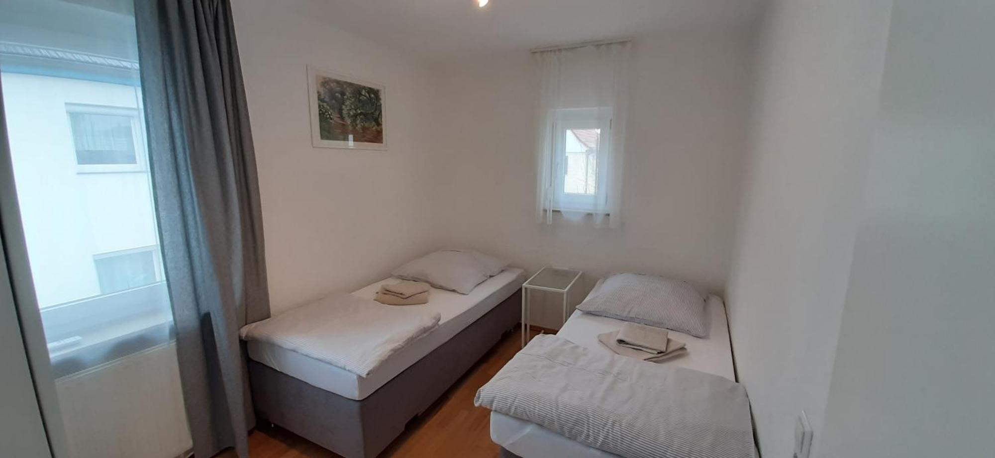 Fewo Reutlingen Heinestrasse Room photo